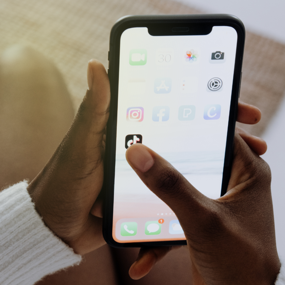 TikTok Ads: impulsione suas vendas na rede social / Foto: Canva