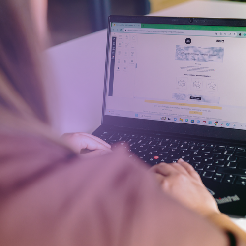 emojis email marketing edrone
